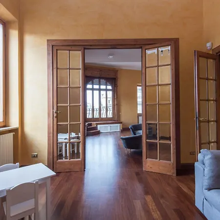 Le Colonne By Interhome 公寓